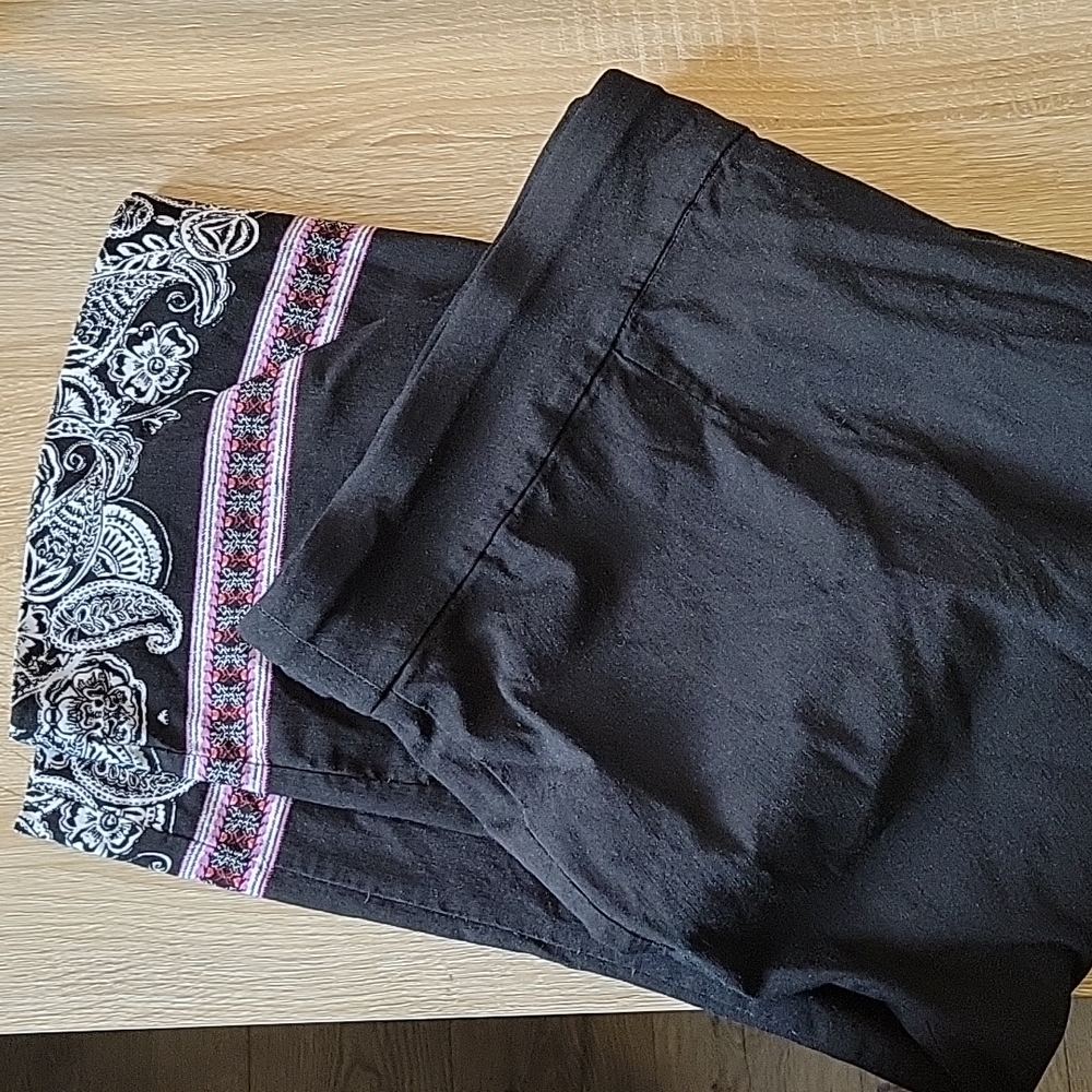 Capris plus size 22-24 SUMMER!!!!
